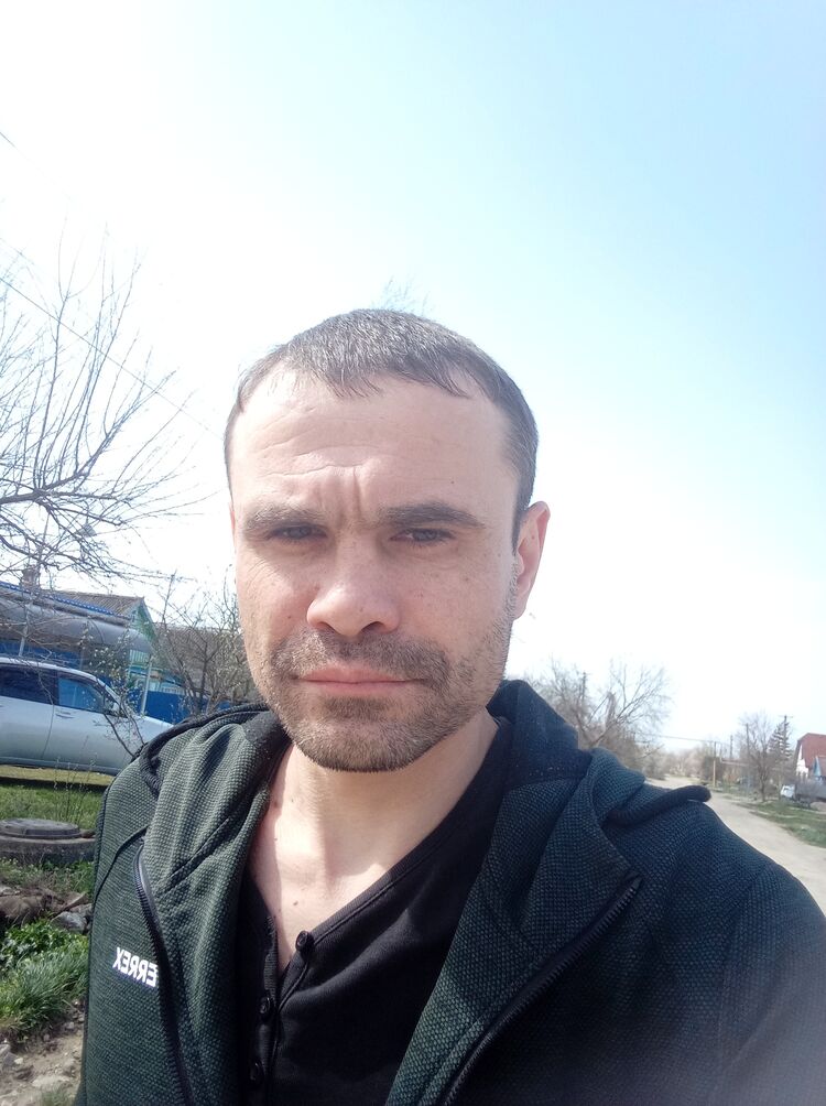  28244878  , 41 ,    