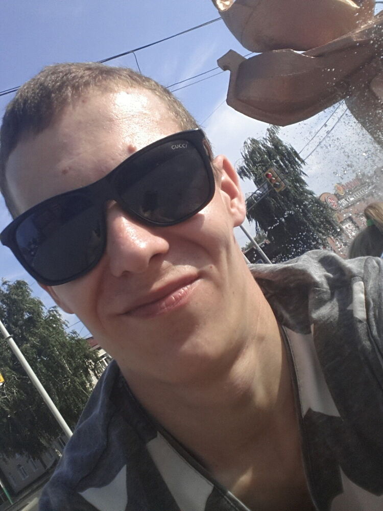 ���������� ����-�����������, ���� ������� Vanes, 34 ����, ������������ ��� ������, ����� � ���������