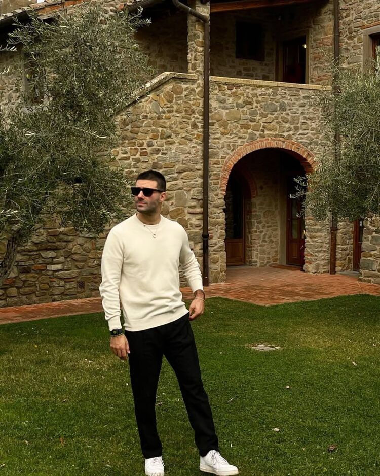  54093658  , 34 ,    -