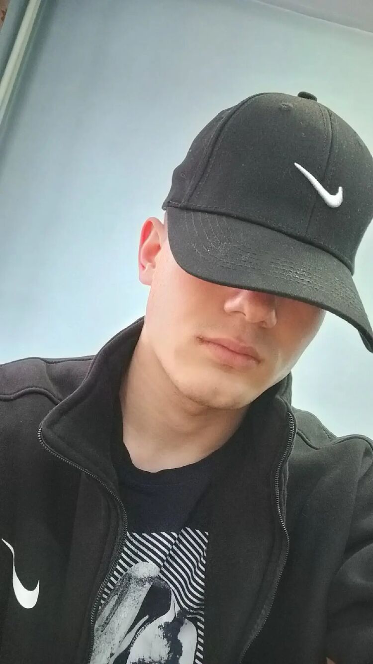  ,   Igor, 25 ,   ,   