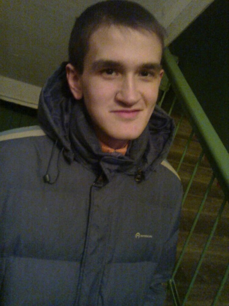  6004718  Rustem, 32 ,     