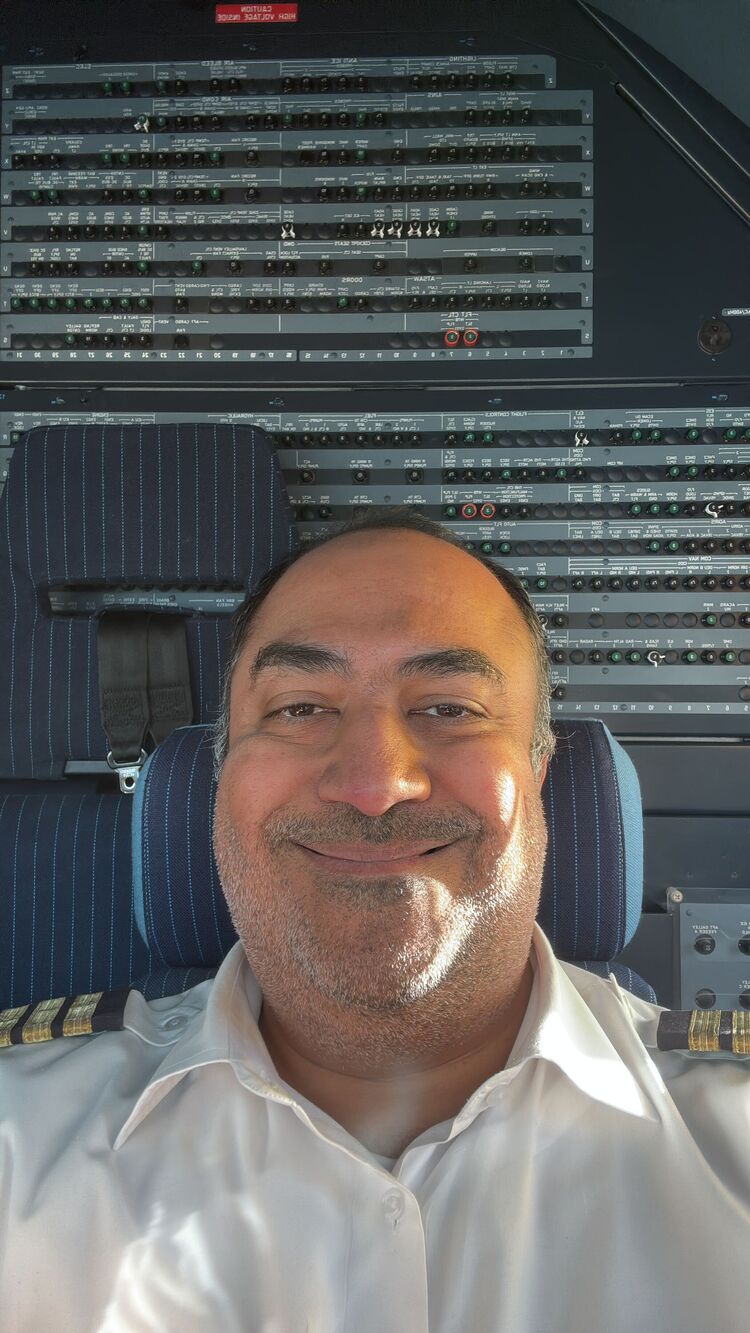  47951038  Husain, 49 ,    