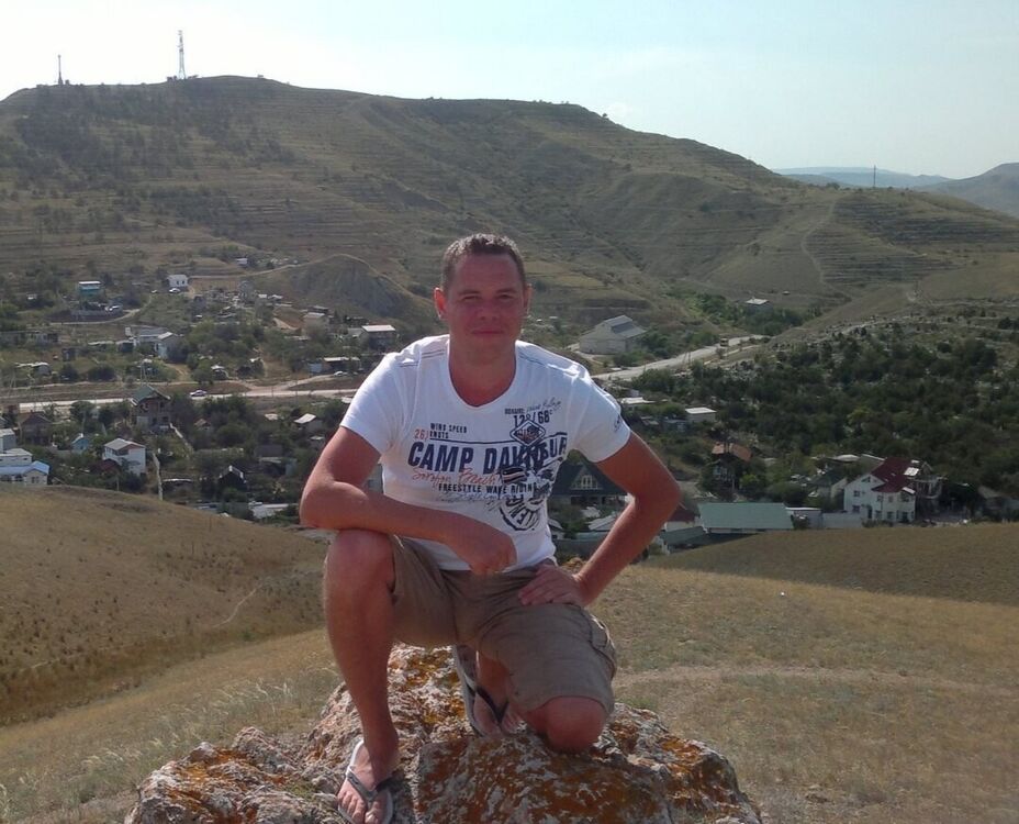  ,   Oleg, 42 ,   ,   , c 