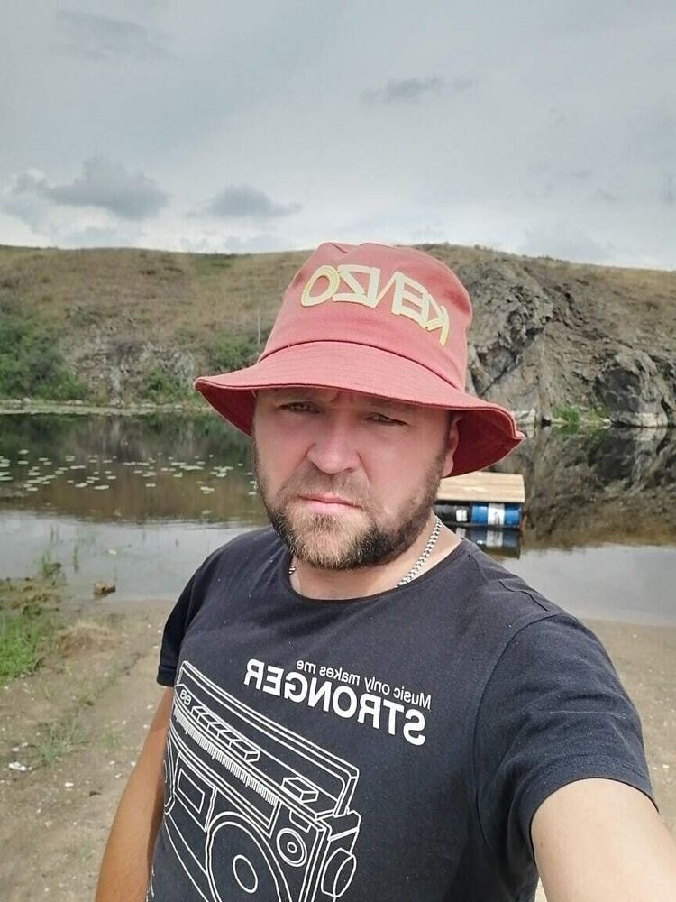 ���� 22460058 ������� �������, 37 ���, ���� ���������� � ����������