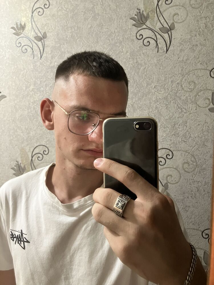 46001658  , 19 ,    