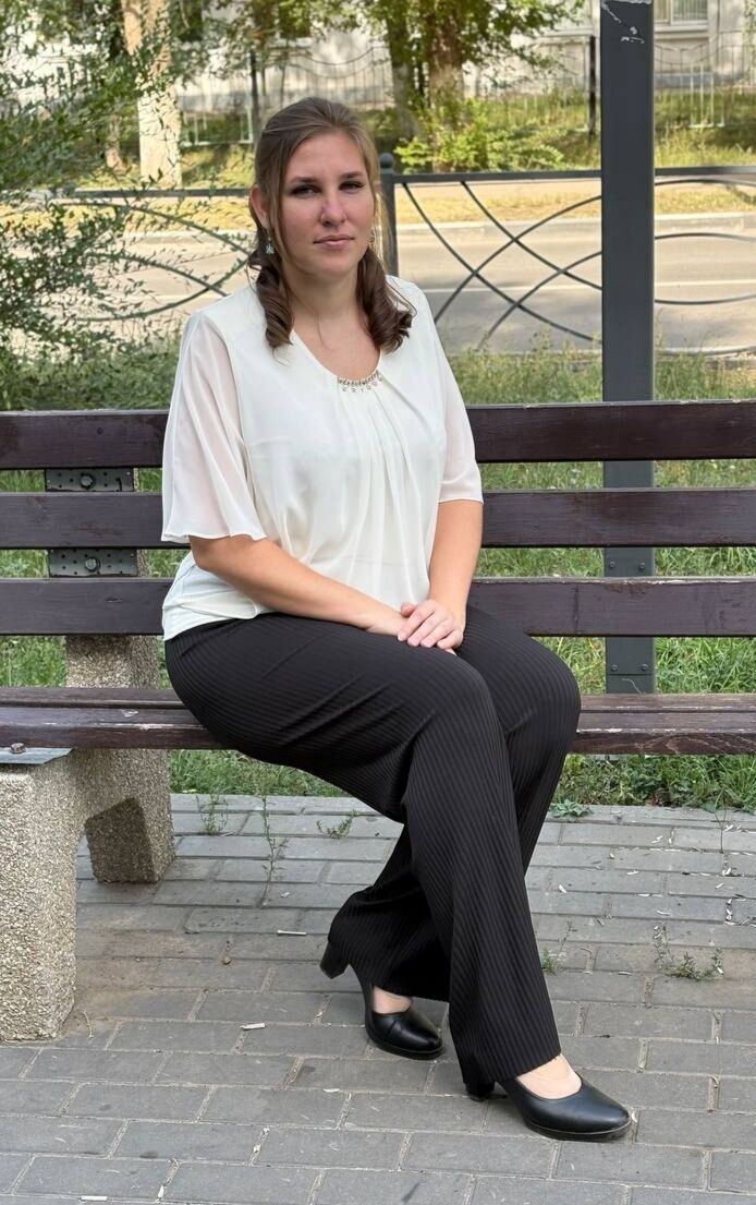  53420728  Fish, 33 ,    