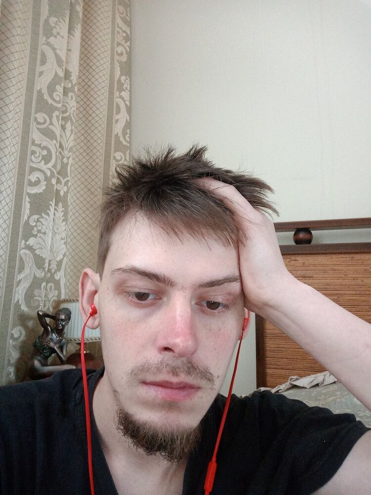  18728038  , 34 ,    