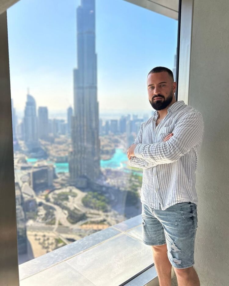 ���� 54083558 ������� �������, 35 ���, ���� ���������� � �����������