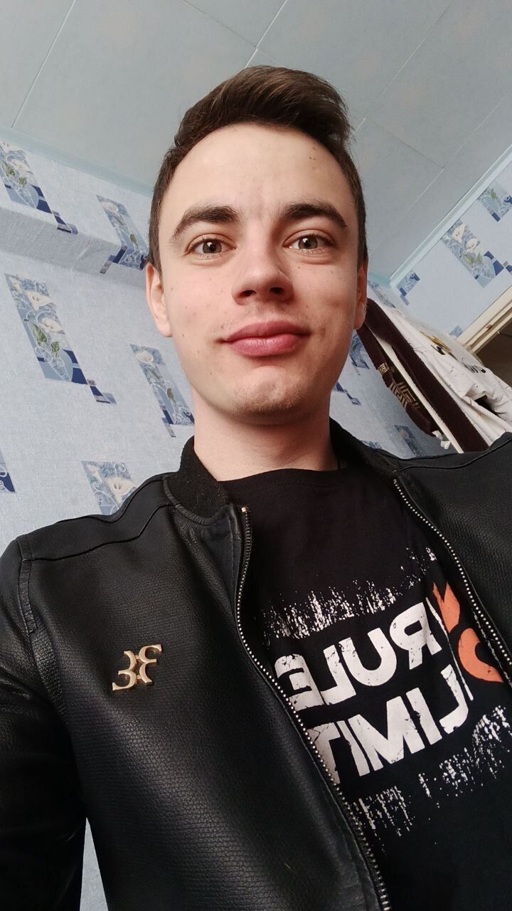  38847978  , 24 ,    