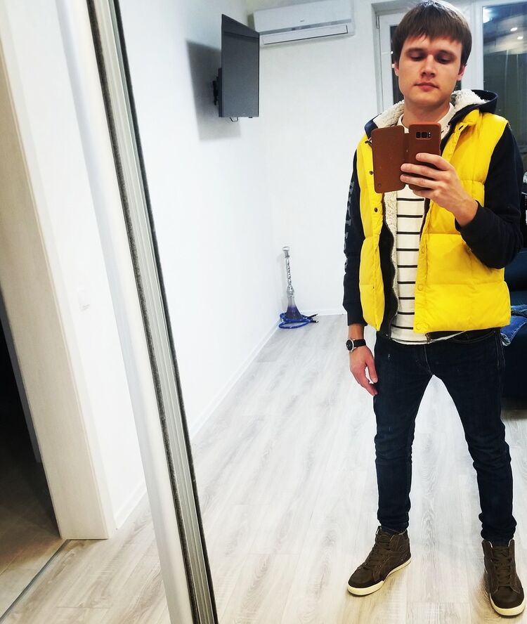  18223988  , 31 ,    