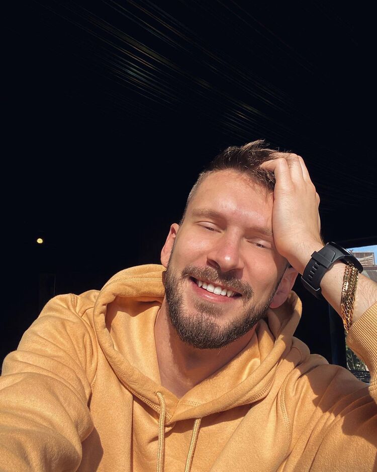 ���� 49947858 ������� �����, 37 ���, ���� ���������� � ���������