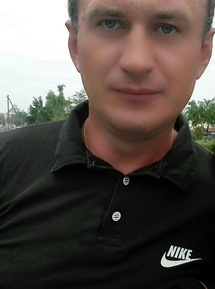  15802308  , 41 ,    