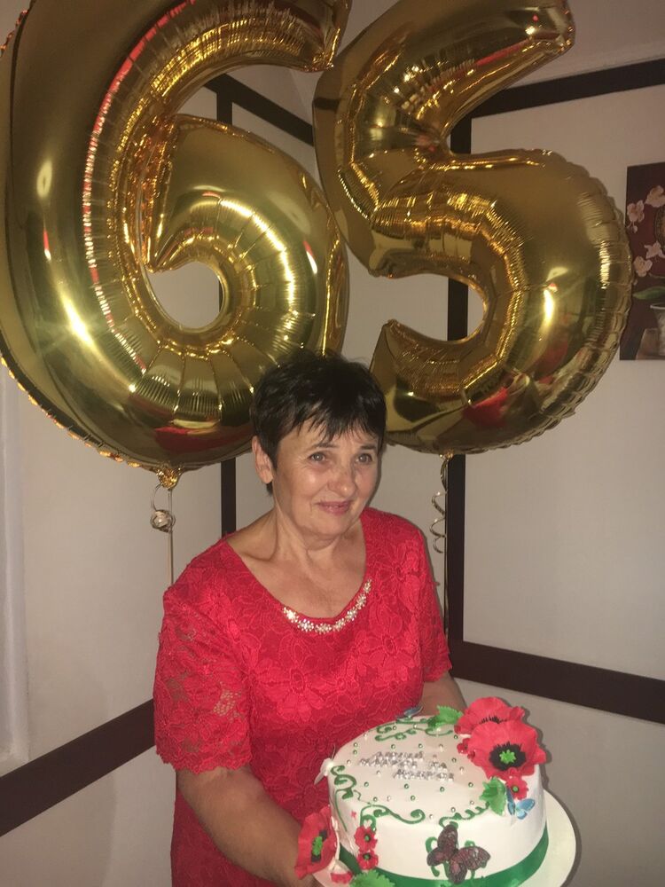  13272819  Polina, 72 ,    