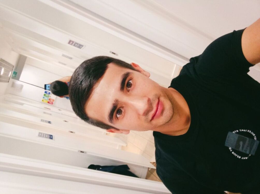  29835528  , 26 ,    -