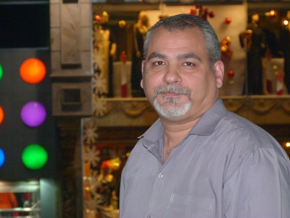  28444378  Hatem Emad, 48 ,    Al Jizah