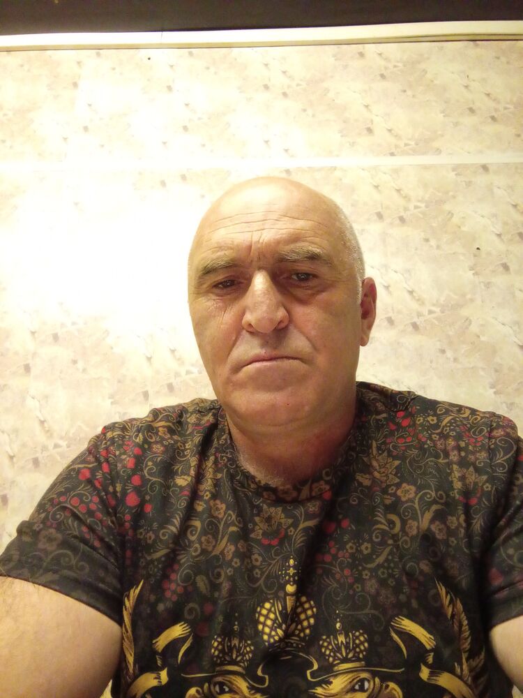  37446788  , 51 ,    
