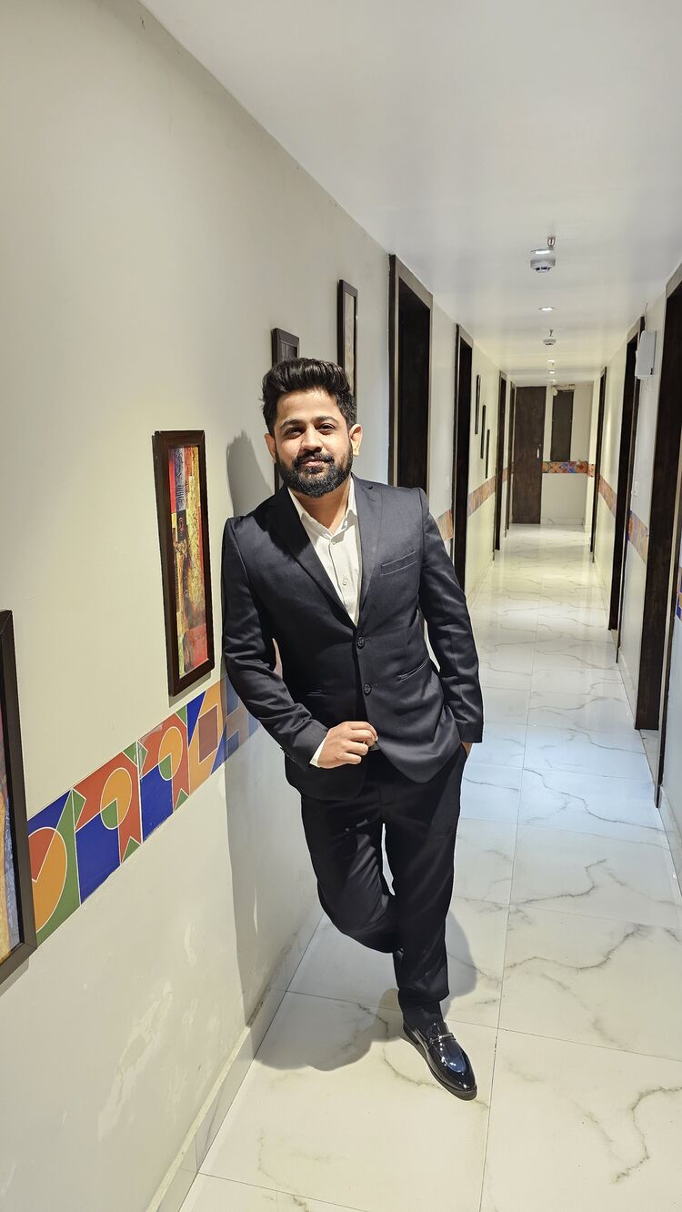 ���� 42110438 ������� Shadab, 29 ���, ���� ���������� � ������