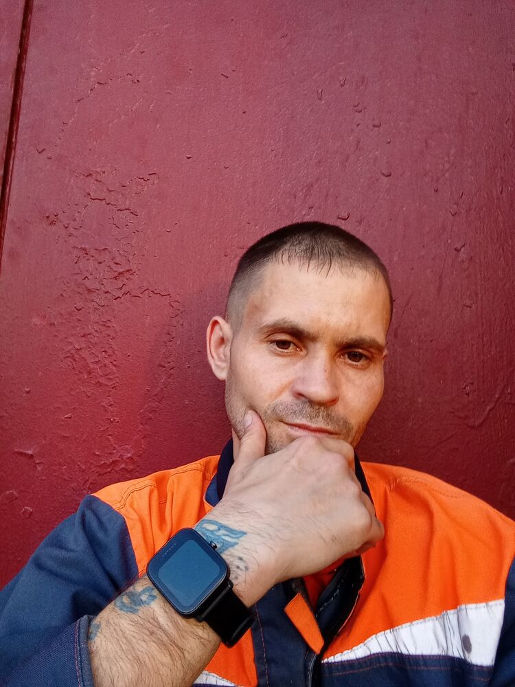  44098168  , 33 ,    