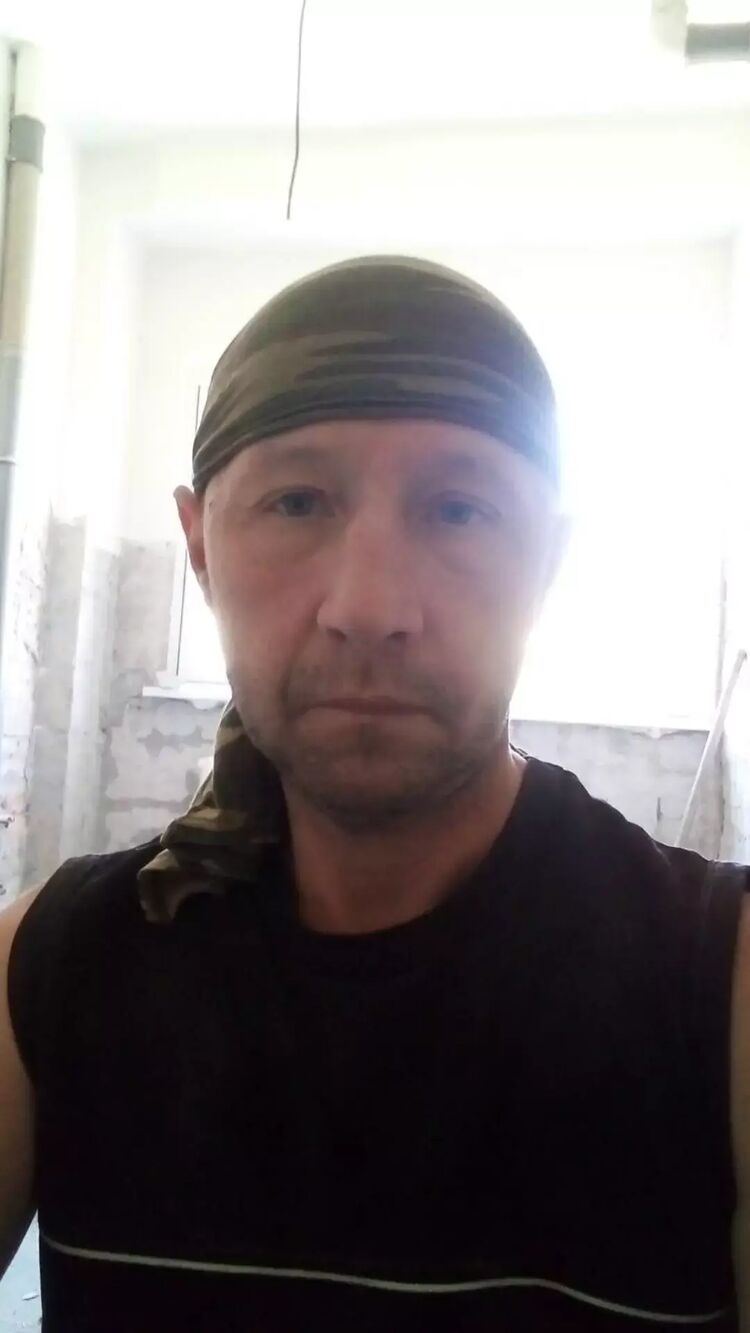  46828808  , 41 ,    