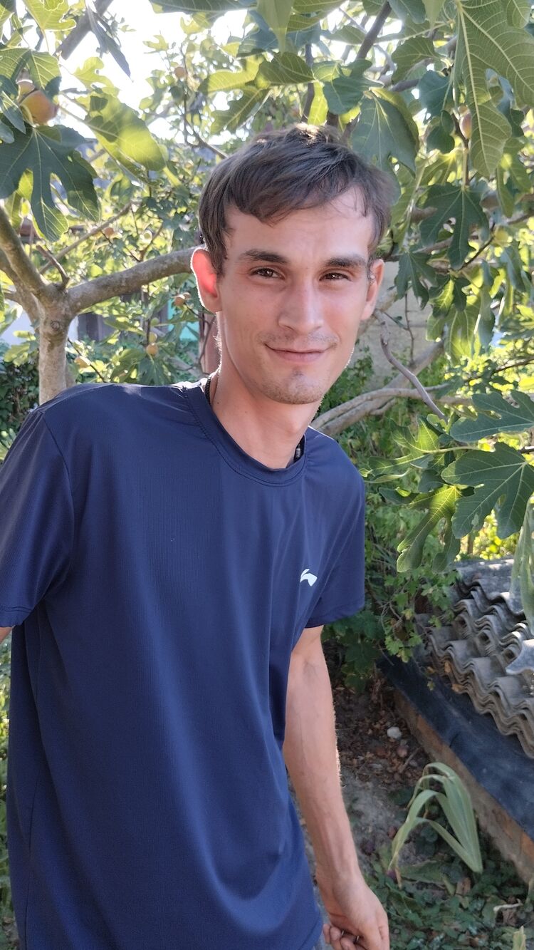  48599878  , 32 ,    --