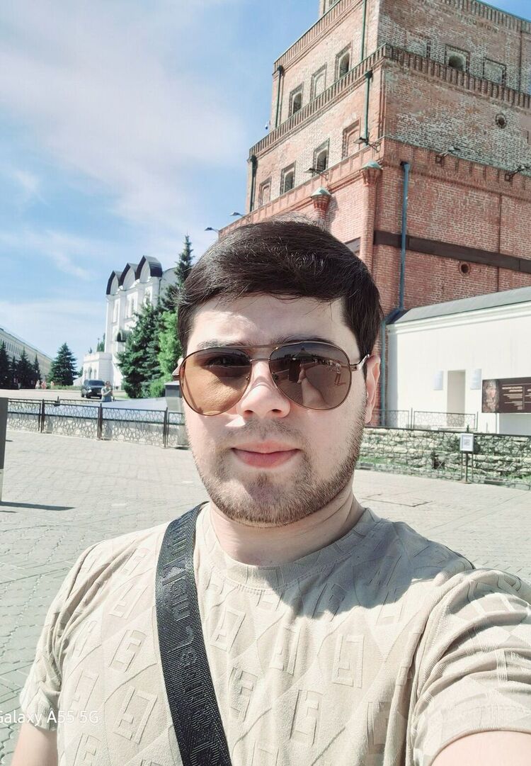  51866018  Murat, 25 ,    