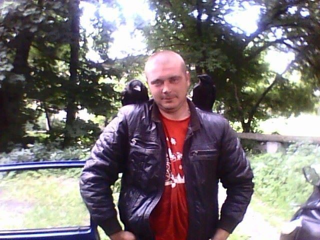  24114328  , 40 ,    