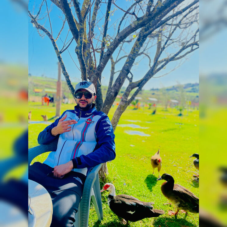 ,   Mohcine, 22 ,   ,   