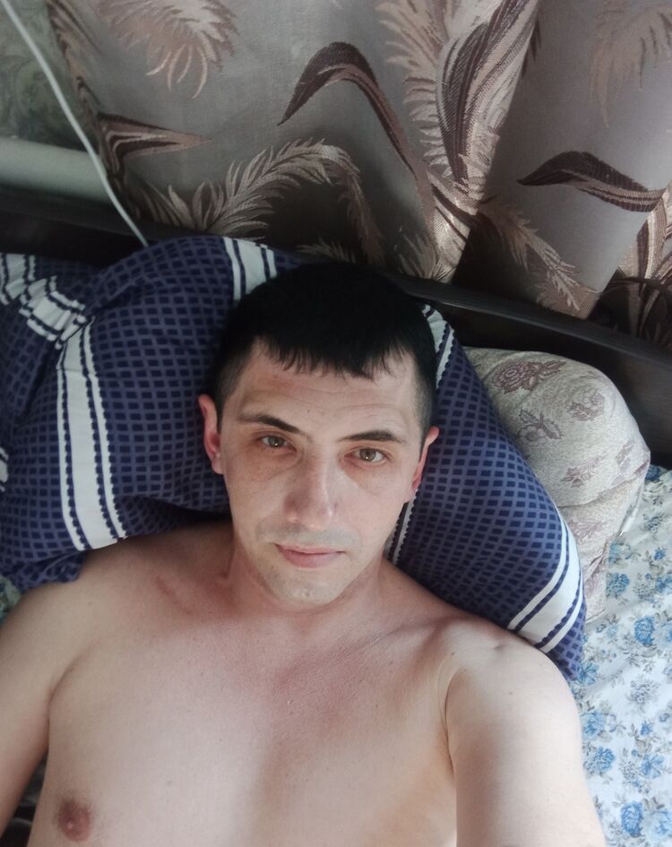  51782448  Ares, 36 ,    