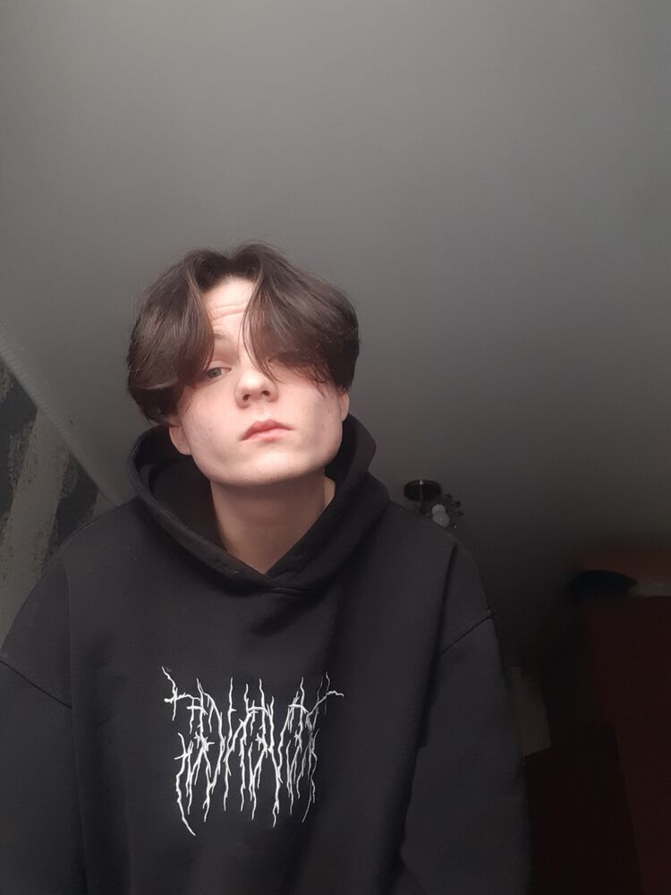  40173488  , 22 ,    