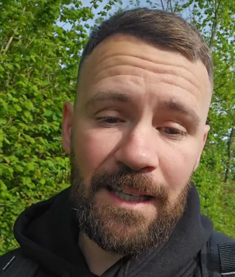  54613978  James, 50 ,    