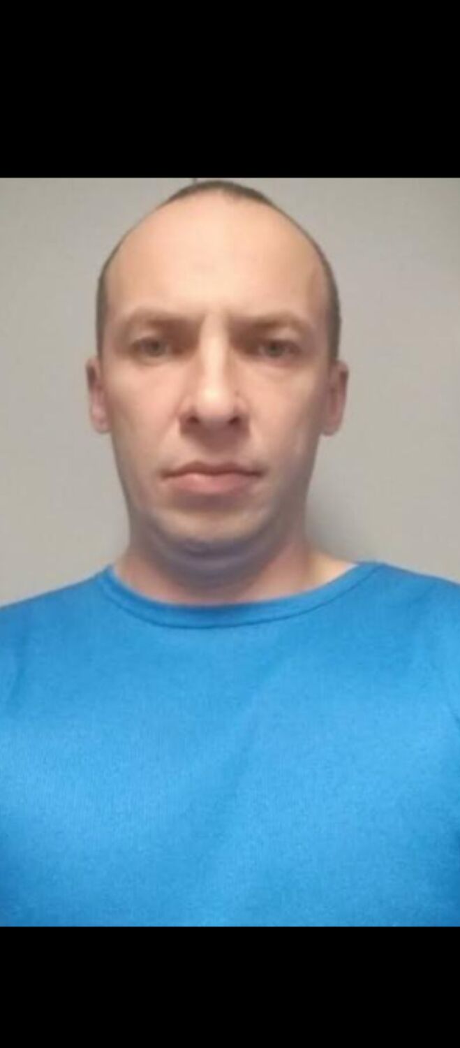  52871578  Pavel, 41 ,    