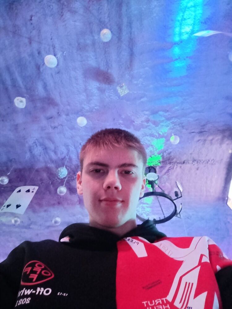 ���� 48882928 ����� ������, 21 ���, ���� ���������� � ��������