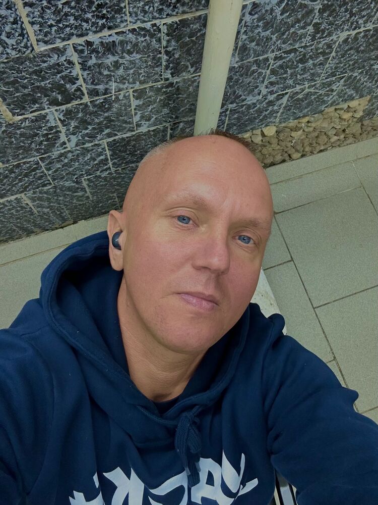 35087038  , 37 ,    