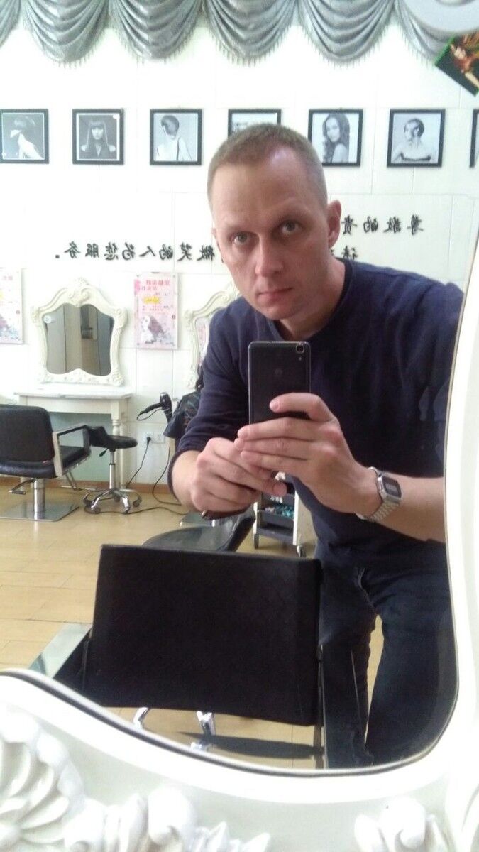  16496418  Christian, 47 ,    Eisenach