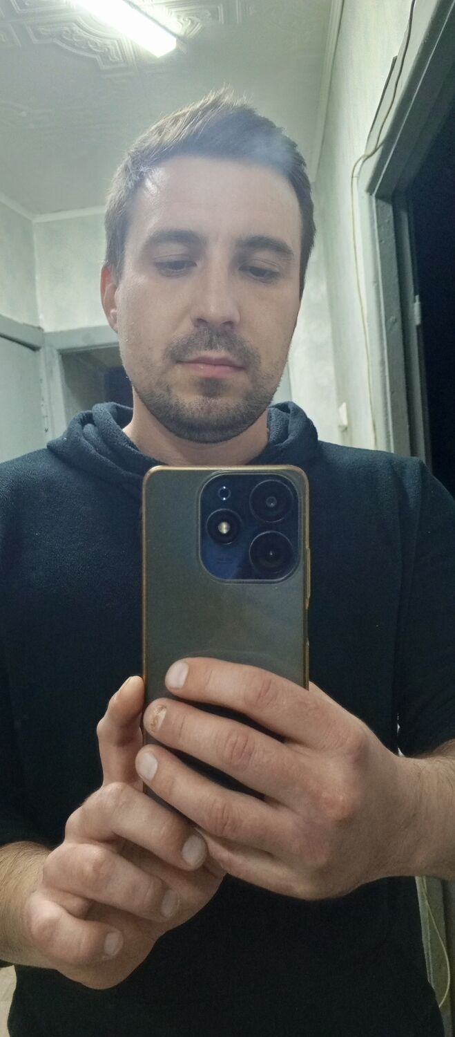  42595438  , 33 ,    
