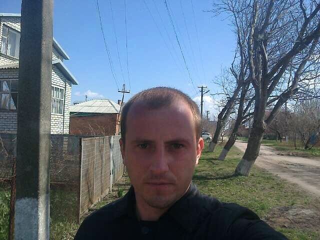  44380348  , 38 ,    