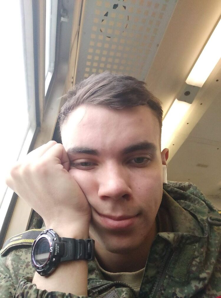  22780698  , 26 ,    