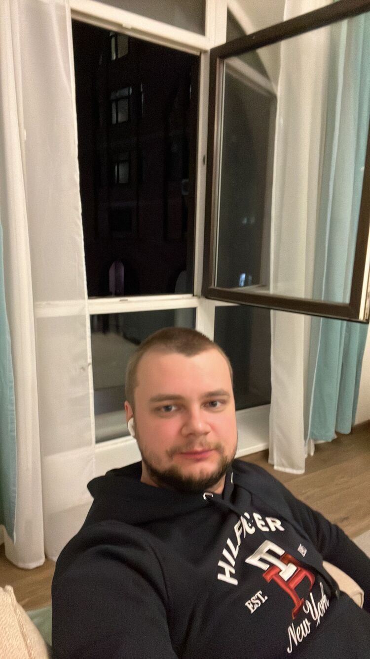  35217138  , 33 ,    