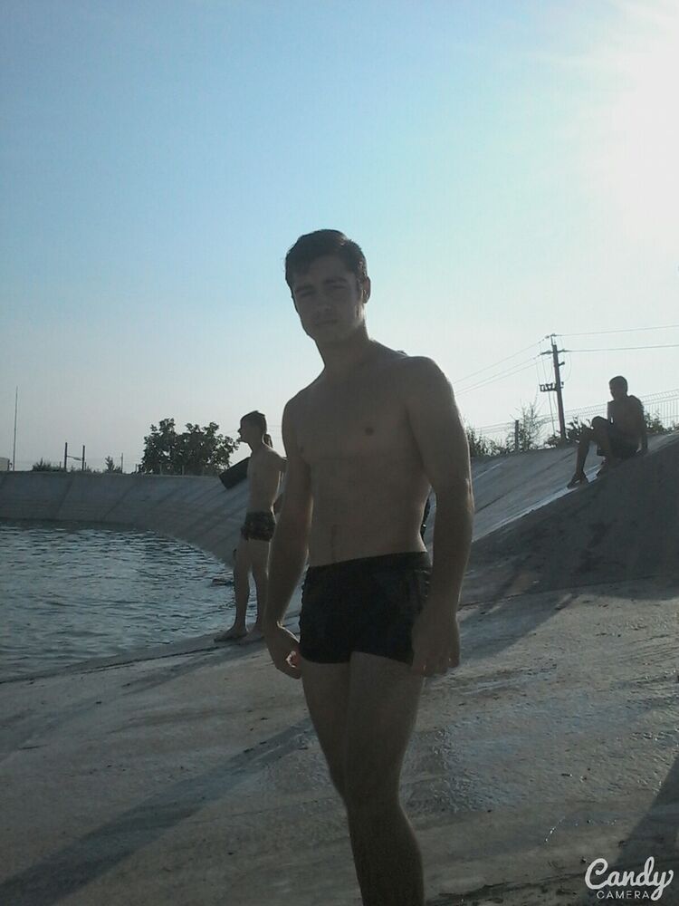  6413468  Andri, 35 ,    
