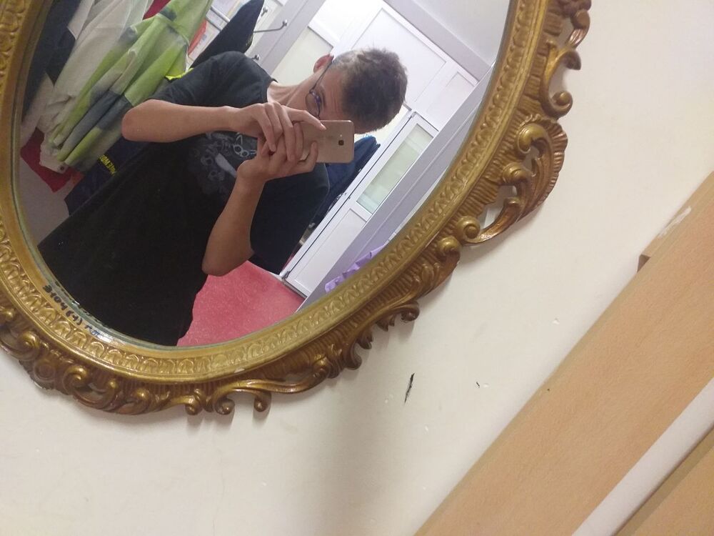  45528758  , 19 ,    