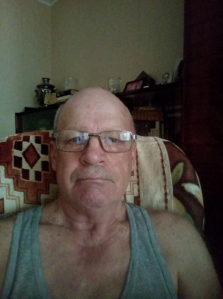  23518818  , 73 ,    