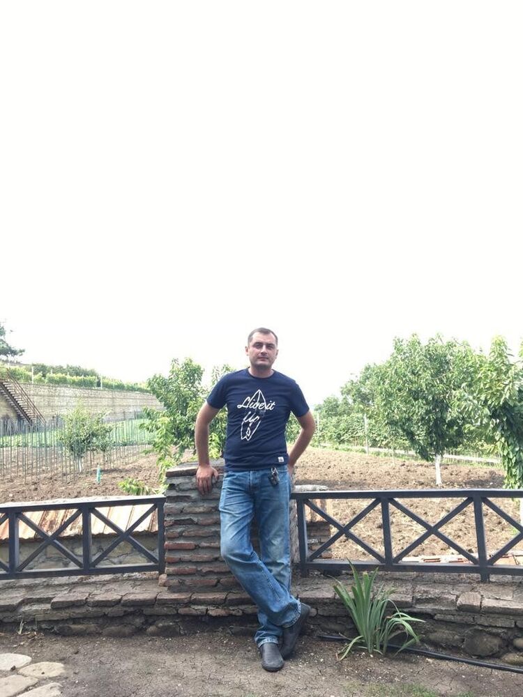  ,   Giorgi, 37 ,   ,   , c 