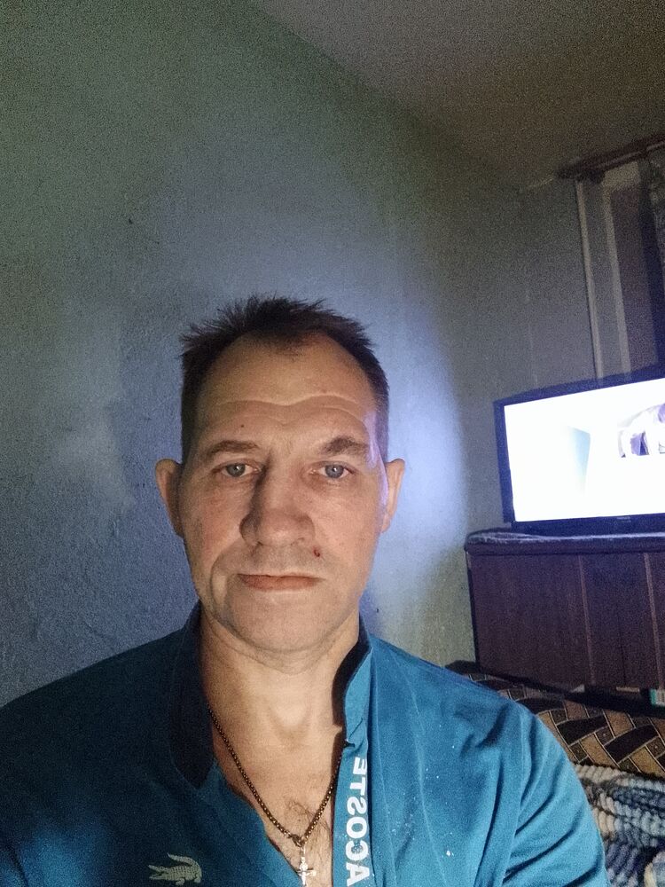 ���� 43979438 ������� ����, 52 ����, ���� ���������� � ������