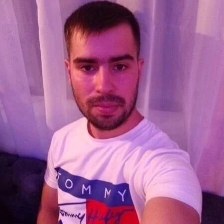  40482078  , 32 ,    