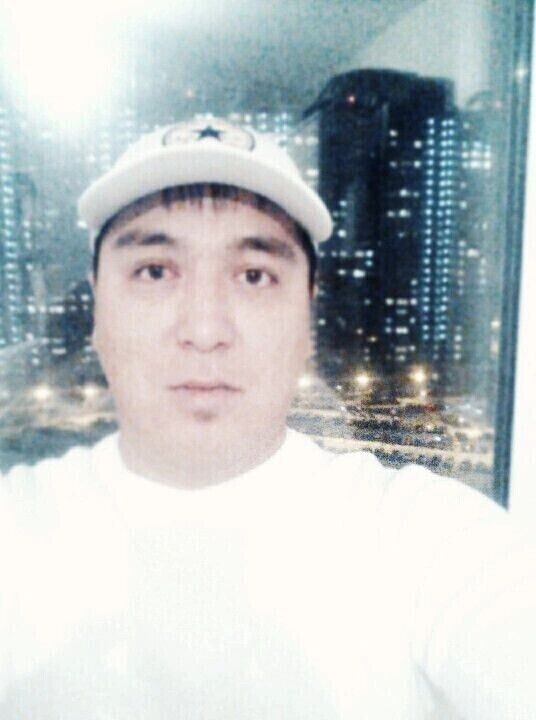  44644298  Bayel, 38 ,    