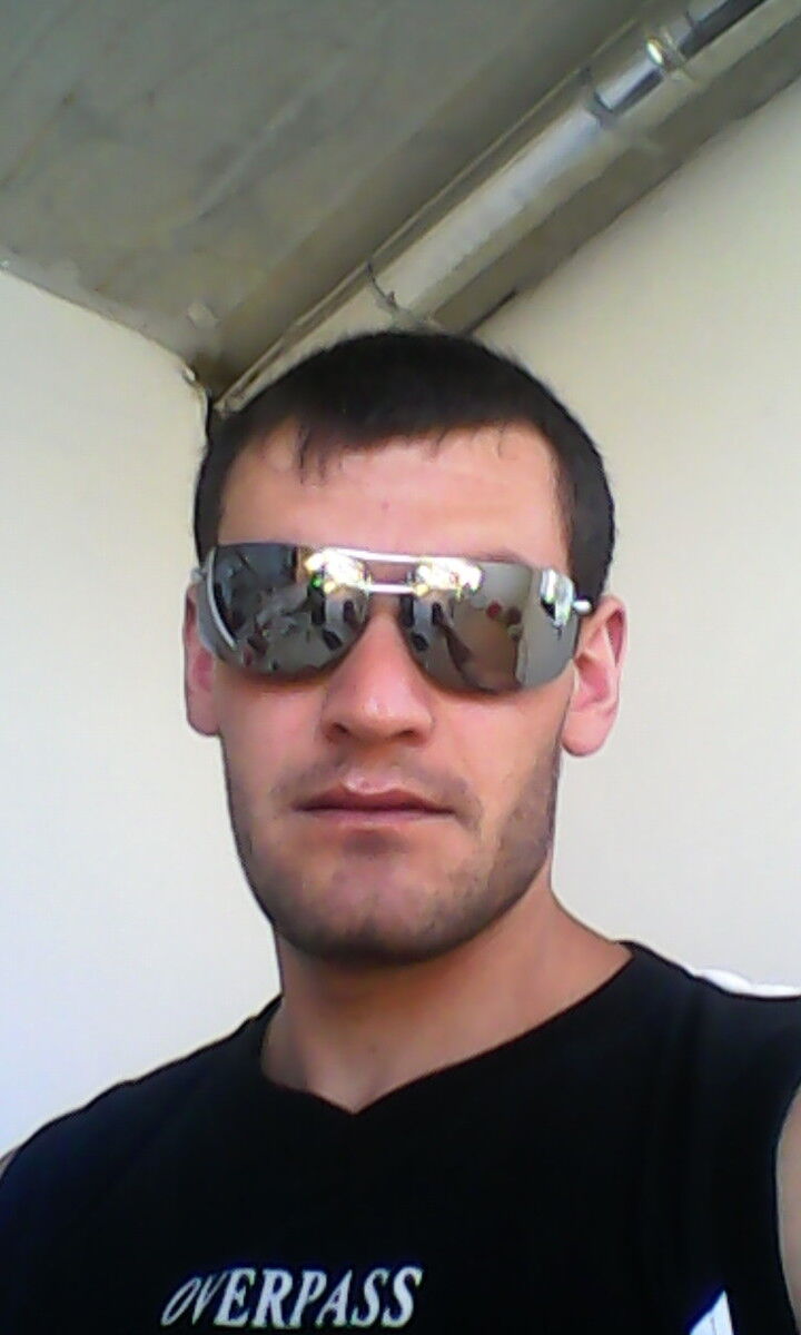 4569188  Edgar, 40 ,    