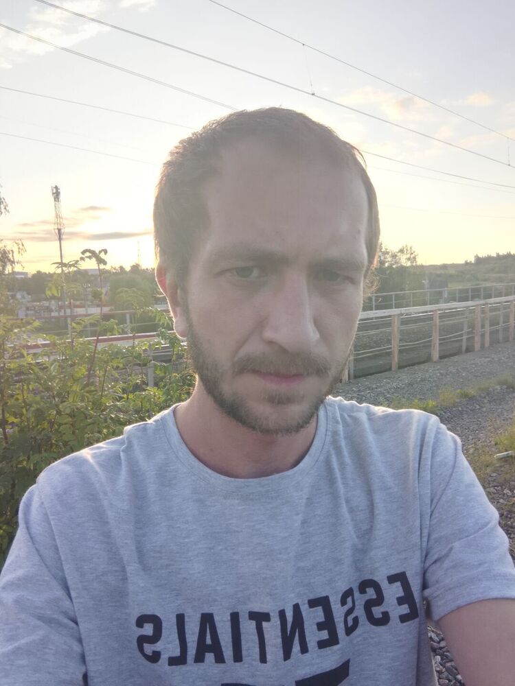  36915118  , 32 ,    