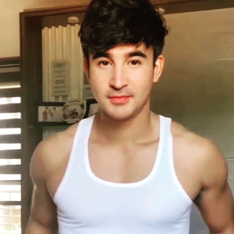 ���� 24245858 ������� Alik, 31 ���, ���� ���������� � ������