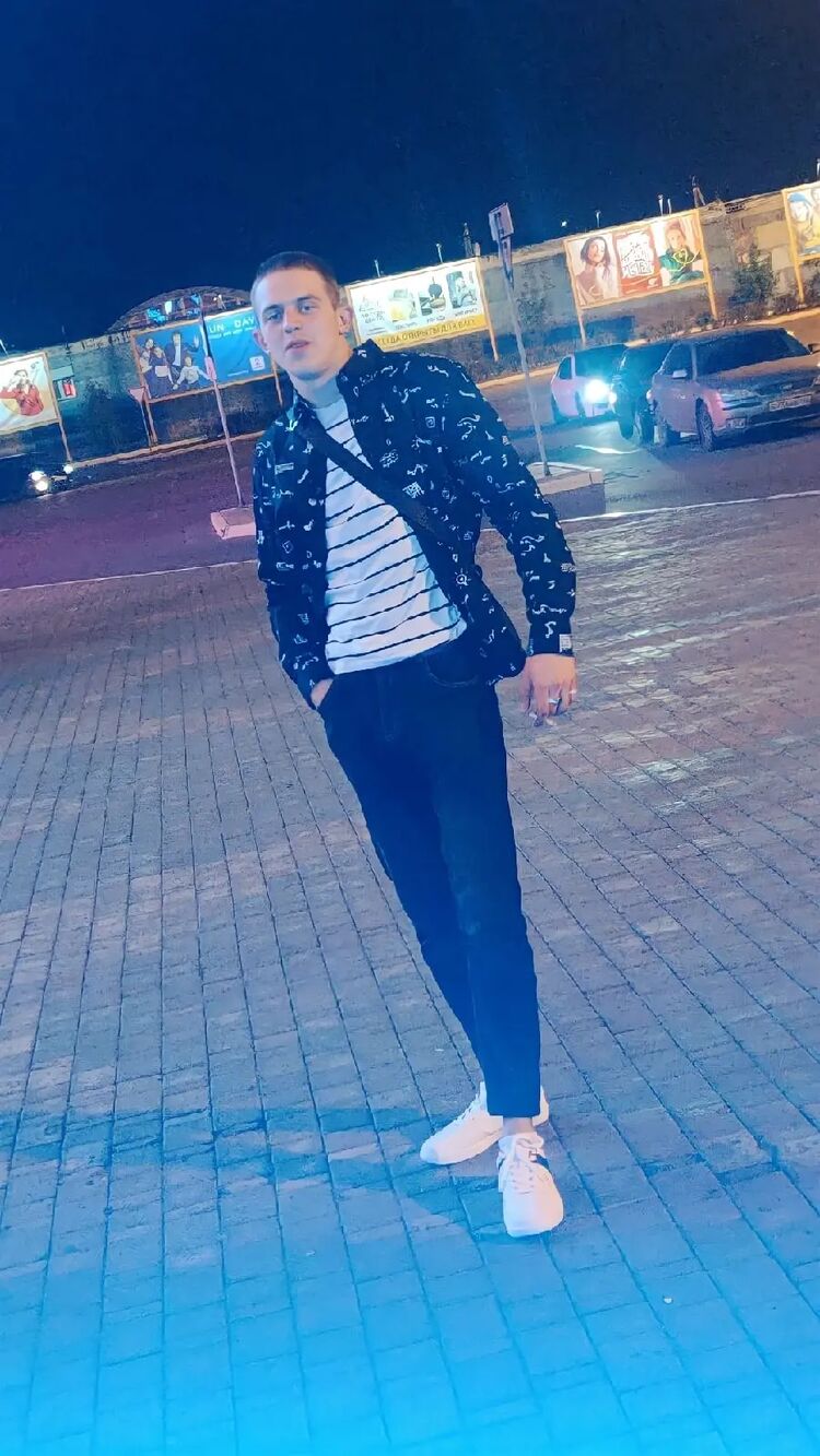 ,   Ivan, 23 ,   , c , 