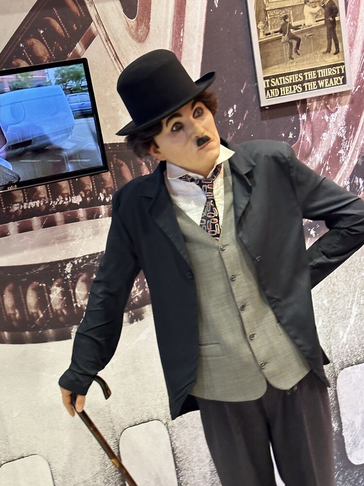  45910828  , 22 ,    
